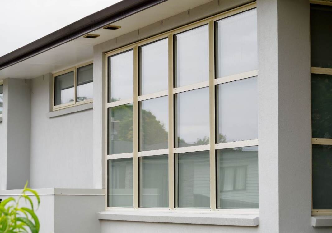 hurricane-resistant windows